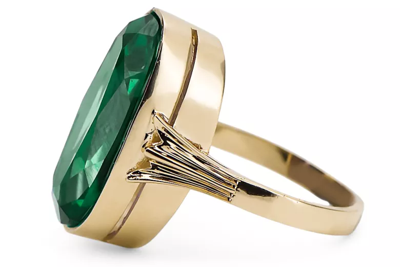 14K Yellow gold Emerald Ring Vintage style vrc113y